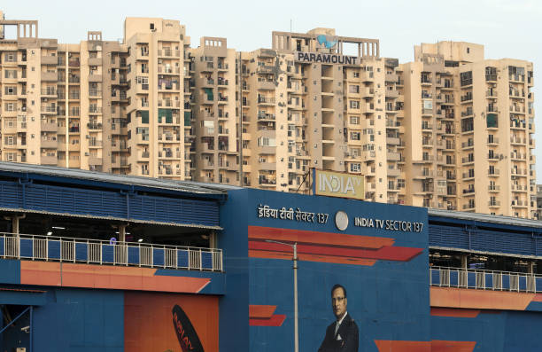 The Crescent, Sector 50 Noida